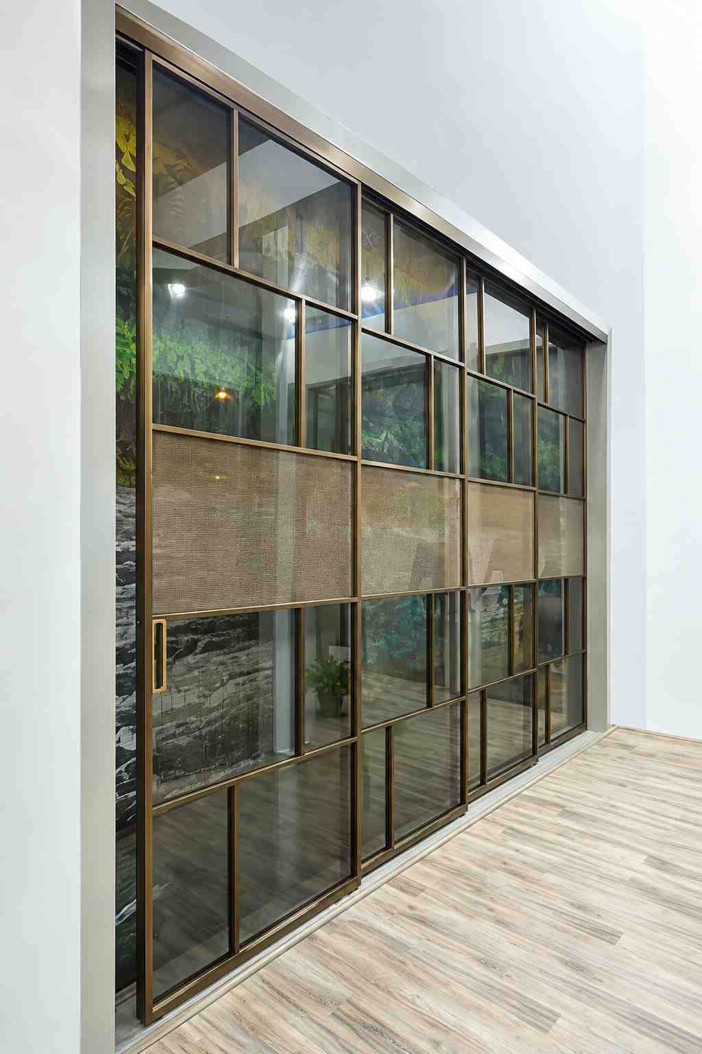 Synchronized Sliding System